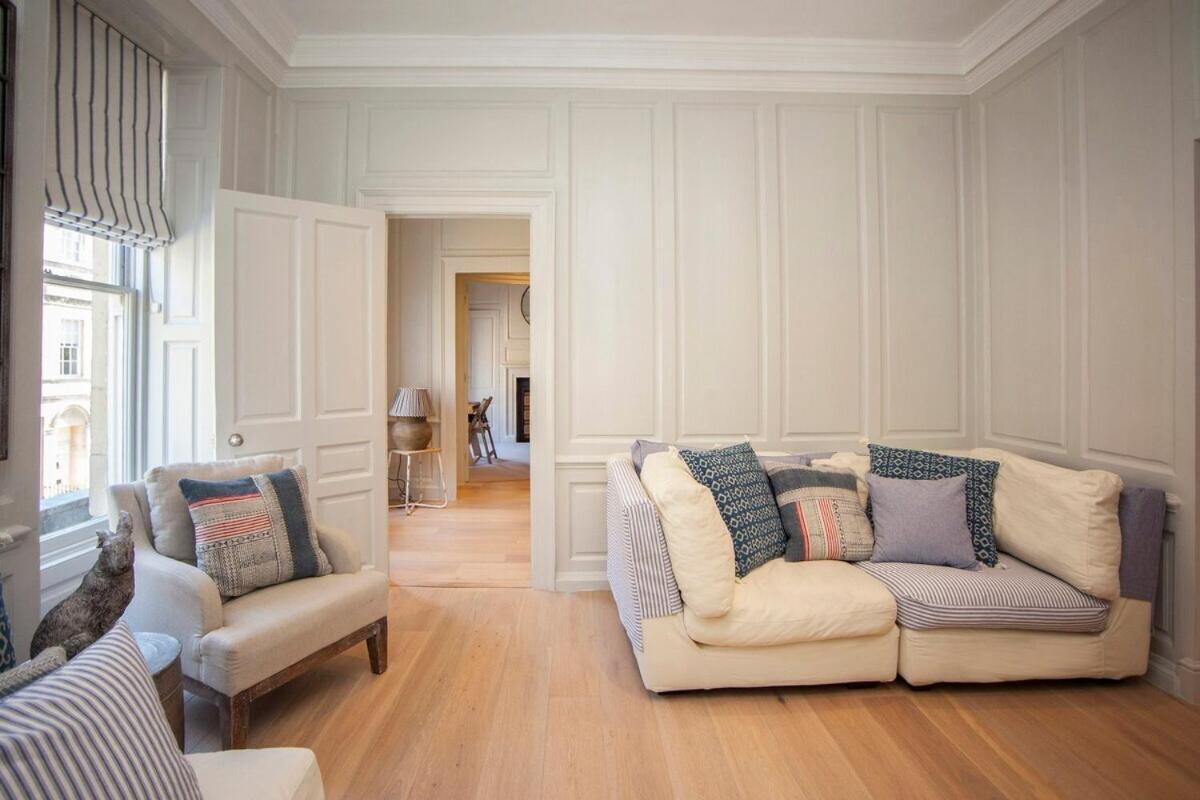 Elegant Georgian Maisonette - Central Bath Exterior photo